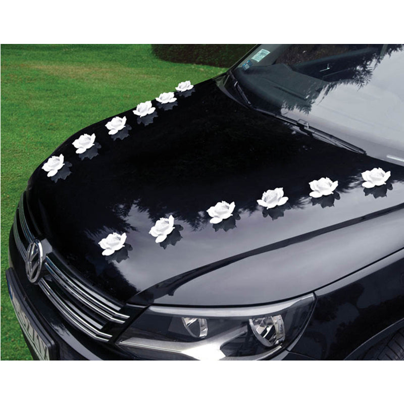 9 Rosenblüten in weiß